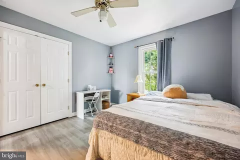 Bedroom - 6132 Cornwall Ter, Frederick, MD 21701 photo 6 of 10