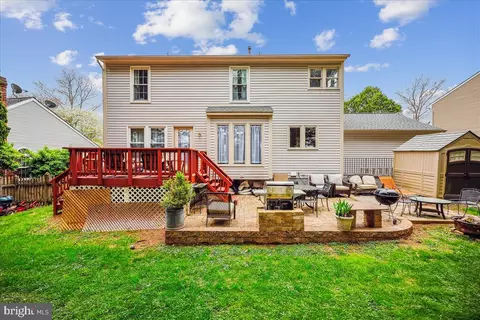 Exterior - 6132 Cornwall Ter, Frederick, MD 21701 photo 3 of 9