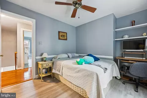 Bedroom - 6132 Cornwall Ter, Frederick, MD 21701 photo 4 of 10