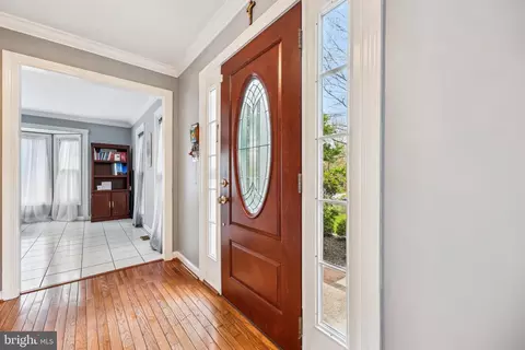 Entry Way - 6132 Cornwall Ter, Frederick, MD 21701 photo 2 of 4