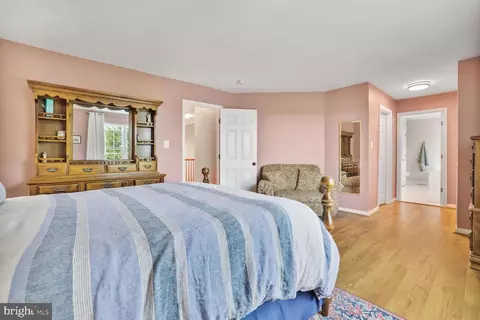 2246 W Greenleaf Dr, Frederick, MD 21702 photo 14
