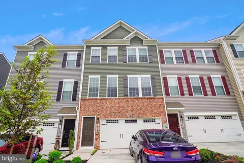 1978 Fauna Dr, Frederick, MD 21702