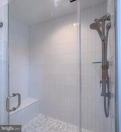 Bath - Undisclosed, Frederick, MD 21701 photo 1 of 1