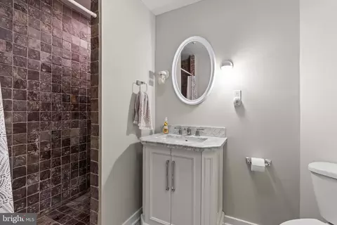 Bath - 1705 Derrs Sq E, Frederick, MD 21701 photo 1 of 3