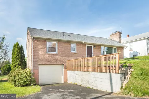 910 E F St, Brunswick, MD 21716 photo 34