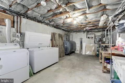 910 E F St, Brunswick, MD 21716 photo 31