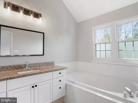 2605 Caulfield Ct, Frederick, MD 21701 photo 23