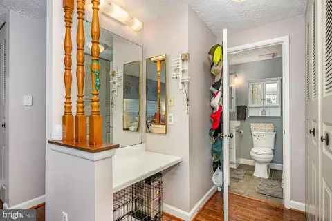 Entry Way - 250 Canfield Ter, Frederick, MD 21702 photo 2 of 2