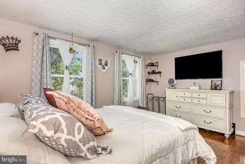 Bedroom - 250 Canfield Ter, Frederick, MD 21702 photo 2 of 7