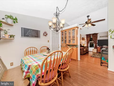 5903 Char Leigh Cir, Frederick, MD 21703 photo 29