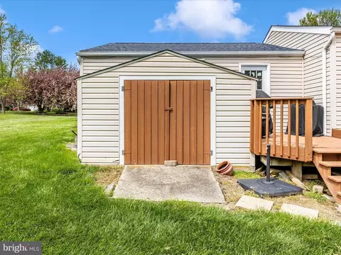 5903 Char Leigh Cir, Frederick, MD 21703 photo 7