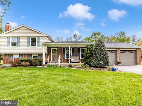 5903 Char Leigh Cir, Frederick, MD 21703