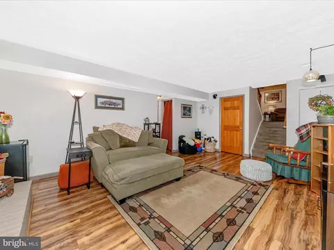 5903 Char Leigh Cir, Frederick, MD 21703 photo 47