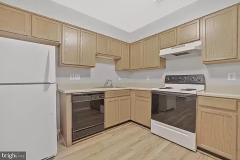 159 Heathfield Dr, Frederick, MD 21702 photo 10