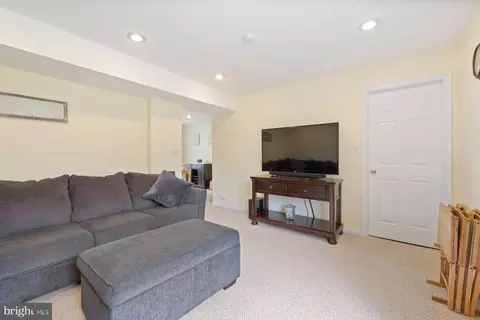 234 Lake Coventry Dr, Frederick, MD 21702 photo 30