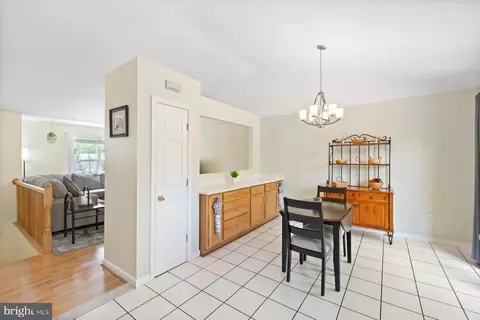 234 Lake Coventry Dr, Frederick, MD 21702 photo 9