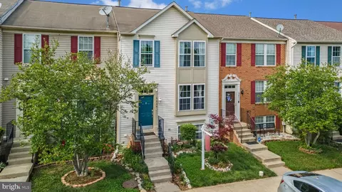 5449 Lyndale Way, Frederick, MD 21703 photo 2