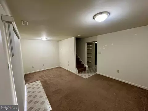 Living - 1463 Mobley Ct, Frederick, MD 21701 photo 6 of 6