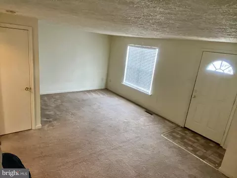 Living - 1463 Mobley Ct, Frederick, MD 21701 photo 1 of 6