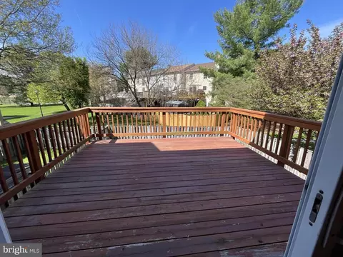 Exterior - 1463 Mobley Ct, Frederick, MD 21701 photo 6 of 9