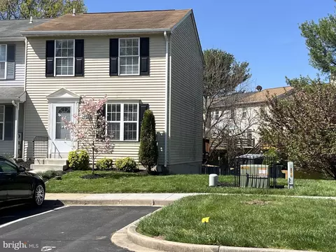Exterior - 1463 Mobley Ct, Frederick, MD 21701 photo 3 of 9