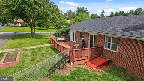 Exterior - 5598 Dover Ct, Frederick, MD 21703 photo 2 of 7