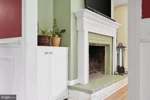 Entry Way - 5598 Dover Ct, Frederick, MD 21703 photo 3 of 5