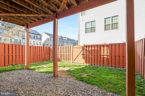 6500 Newton Dr, Frederick, MD 21703 photo 33