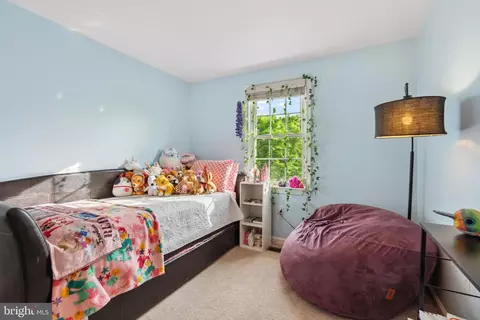 Bedroom - 8294 Waterside Ct, Frederick, MD 21701 photo 4 of 4