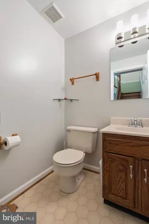 Bath - 8294 Waterside Ct, Frederick, MD 21701 photo 1 of 6