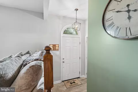 Entry Way - 8294 Waterside Ct, Frederick, MD 21701 photo 1 of 6
