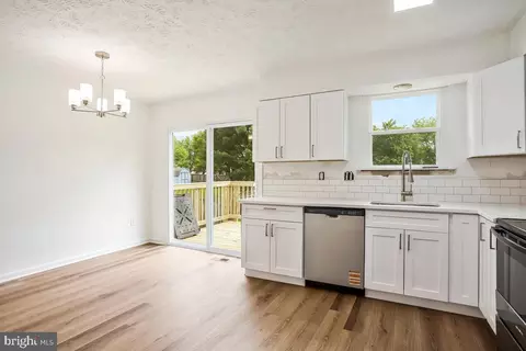 Kitchen - 1603 Norwich Dr, Frederick, MD 21701 photo 1 of 5