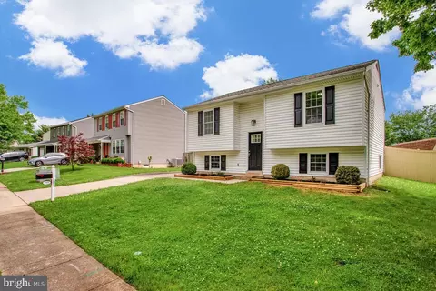 Exterior - 1603 Norwich Dr, Frederick, MD 21701 photo 3 of 9