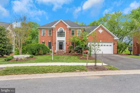 11294 Country Club Rd, New Market, MD 21774