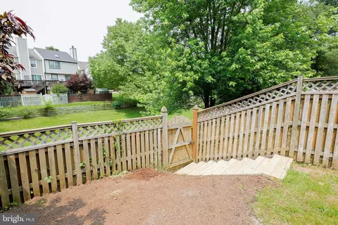 Exterior - 2613 Caulfield Ct, Frederick, MD 21701 photo 8 of 18