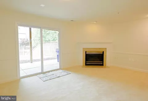 Living - 2613 Caulfield Ct, Frederick, MD 21701 photo 6 of 7