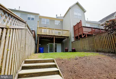 Exterior - 2613 Caulfield Ct, Frederick, MD 21701 photo 10 of 18