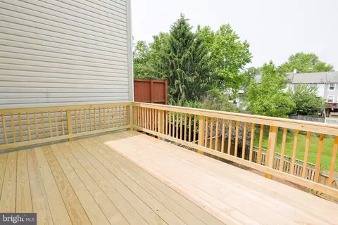 Exterior - 2613 Caulfield Ct, Frederick, MD 21701 photo 4 of 18