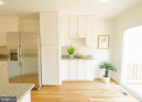 Entry Way - 2613 Caulfield Ct, Frederick, MD 21701 photo 1 of 7