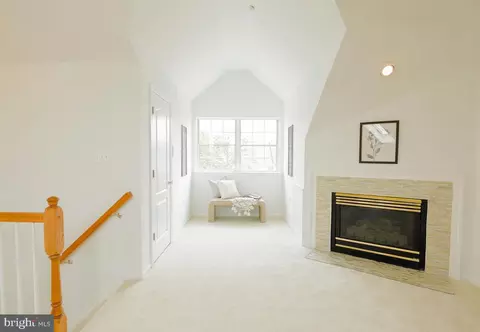 Entry Way - 2613 Caulfield Ct, Frederick, MD 21701 photo 5 of 7