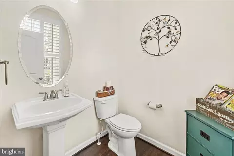 6439 Dresden Pl, Frederick, MD 21701 photo 9