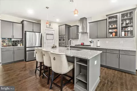 6439 Dresden Pl, Frederick, MD 21701 photo 12