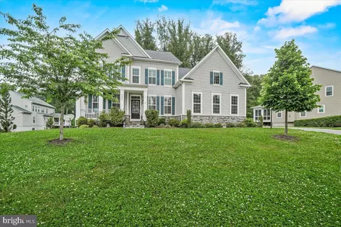 6439 Dresden Pl, Frederick, MD 21701 photo 2
