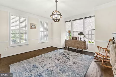 6439 Dresden Pl, Frederick, MD 21701 photo 5