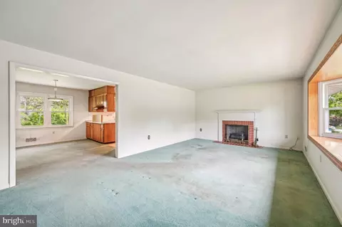 707 Midway Dr, Frederick, MD 21701 photo 18