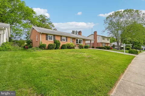 707 Midway Dr, Frederick, MD 21701 photo 3