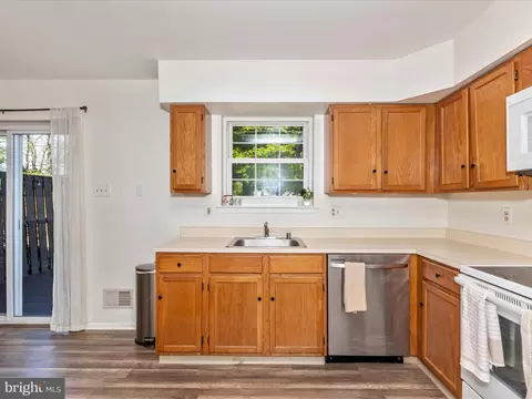 Kitchen - 6830 Acacia Ct, Frederick, MD 21703 photo 6 of 6