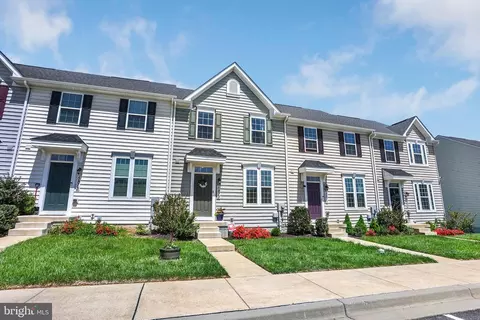 5873 Barts Way, Frederick, MD 21704