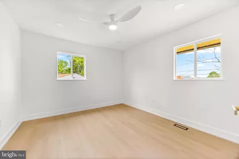 103 Evergreen Ct, Frederick, MD 21701 photo 35