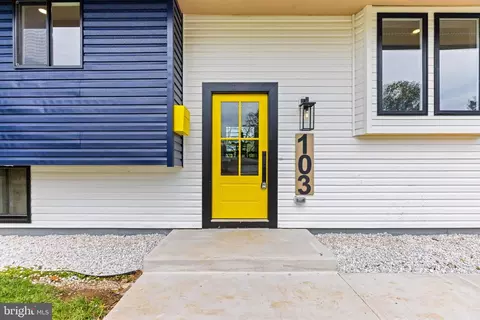 103 Evergreen Ct, Frederick, MD 21701 photo 2